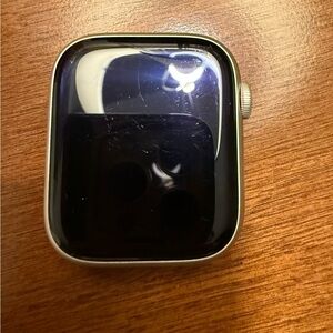 Apple Watch Series 8